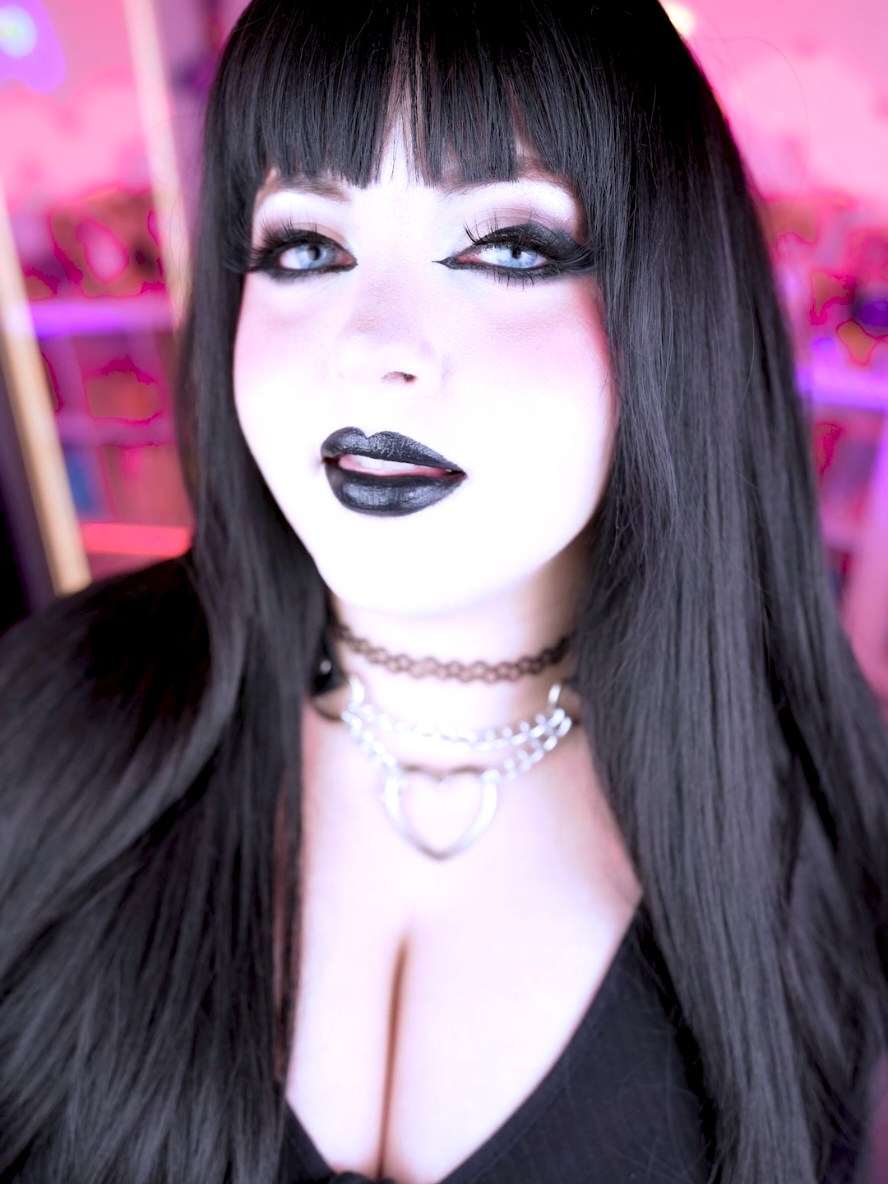 @🖤 Kitty 🖤