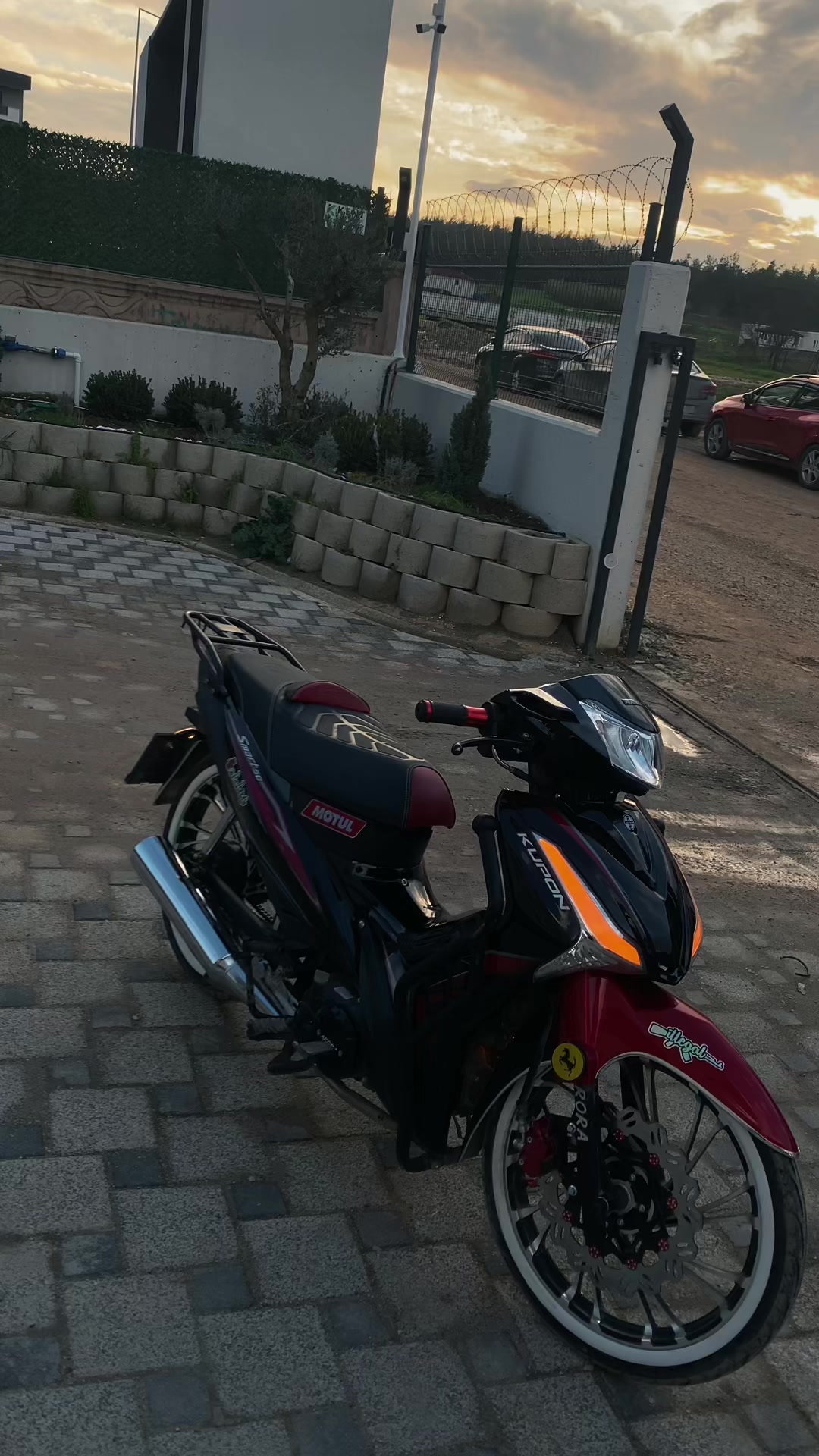 @Süslü Sülo
