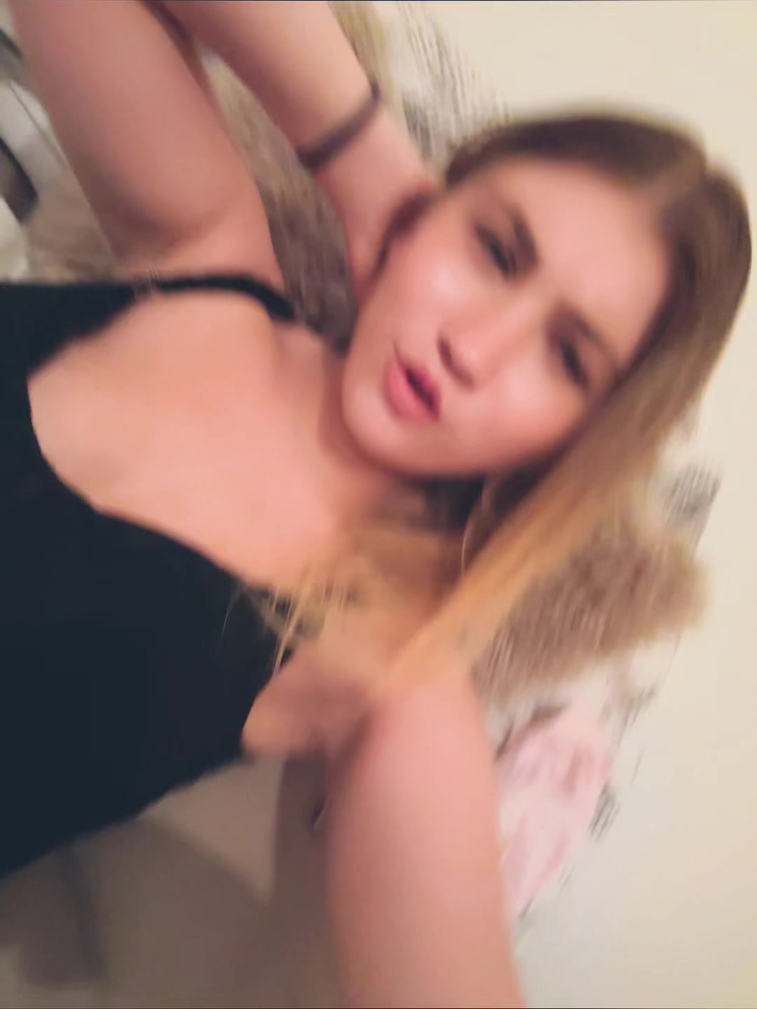 @🧸