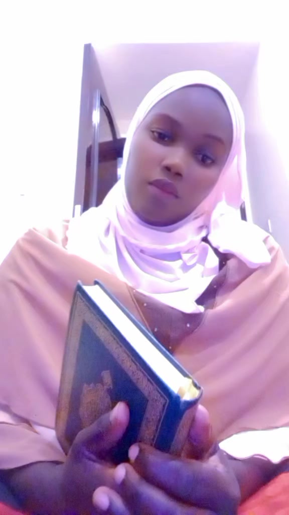 @Hajjat aisha