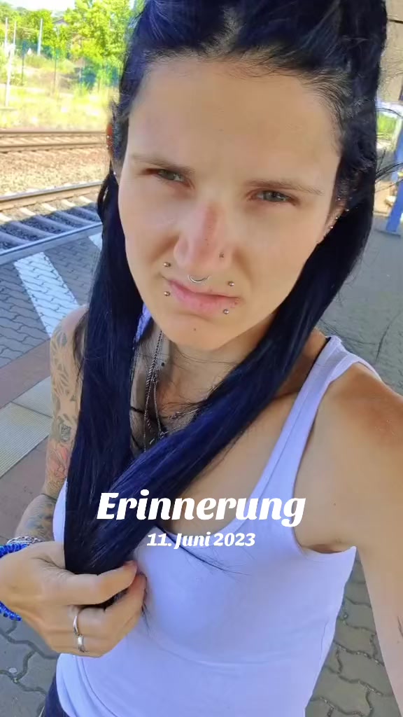 @ellamausi1