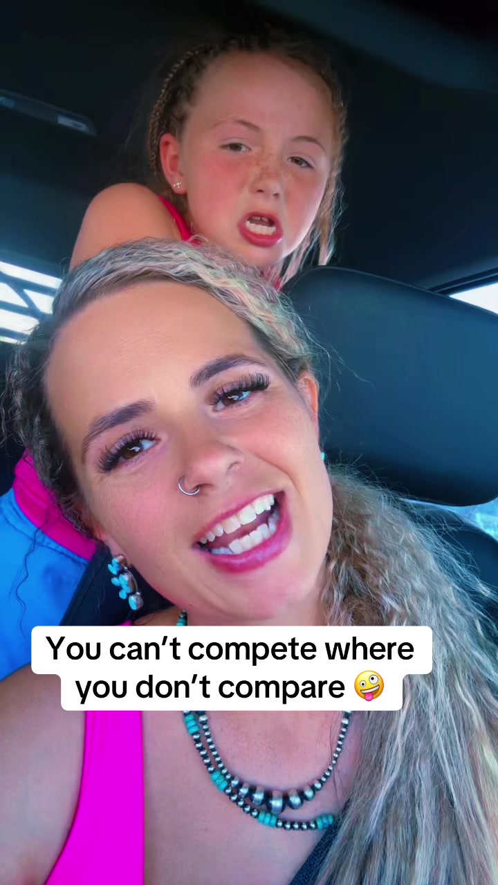 @BrittineeWESTXWIFE