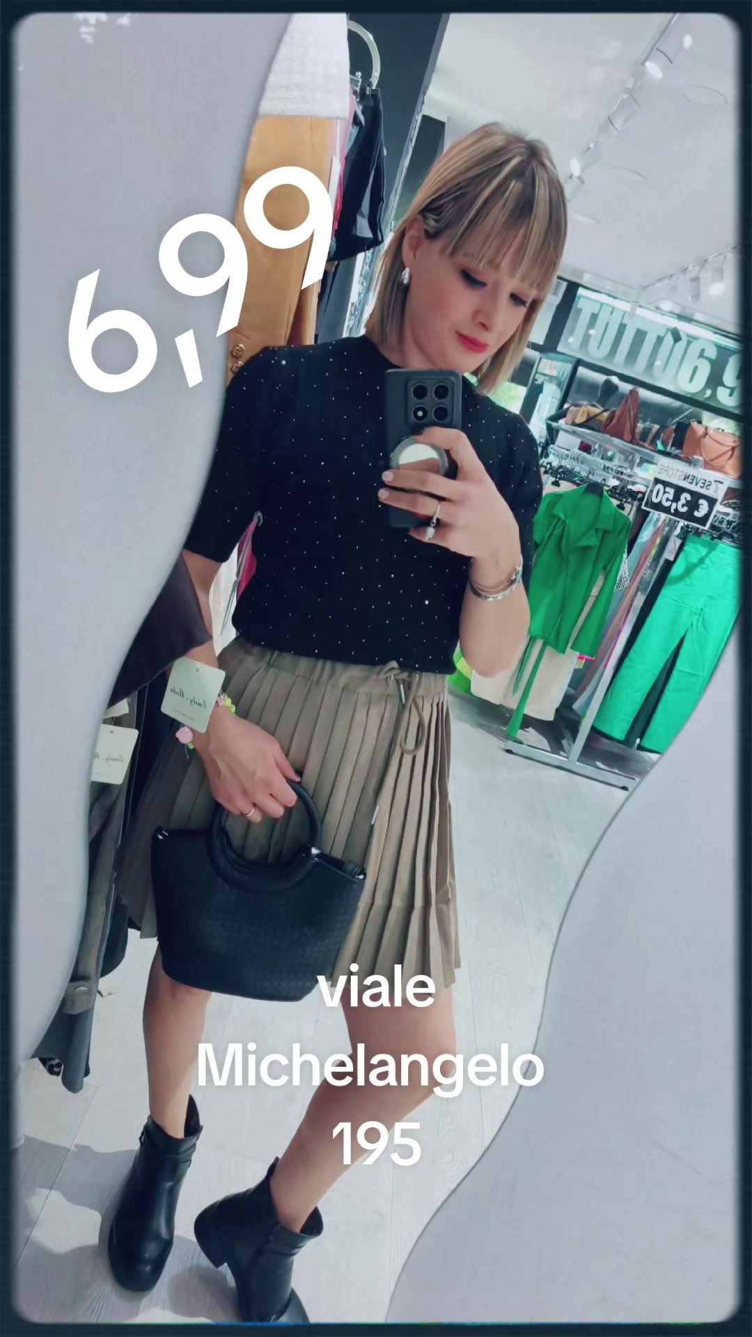 @sevenstorevialemichelangelo195