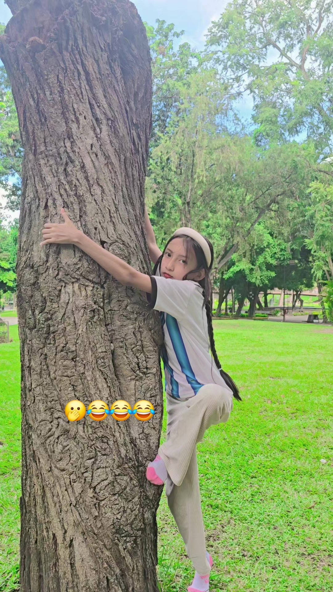@💙❤️🖤💋👻🦮ÉĻȘŸ ƁÄŘÇÅ 503🖤🧡