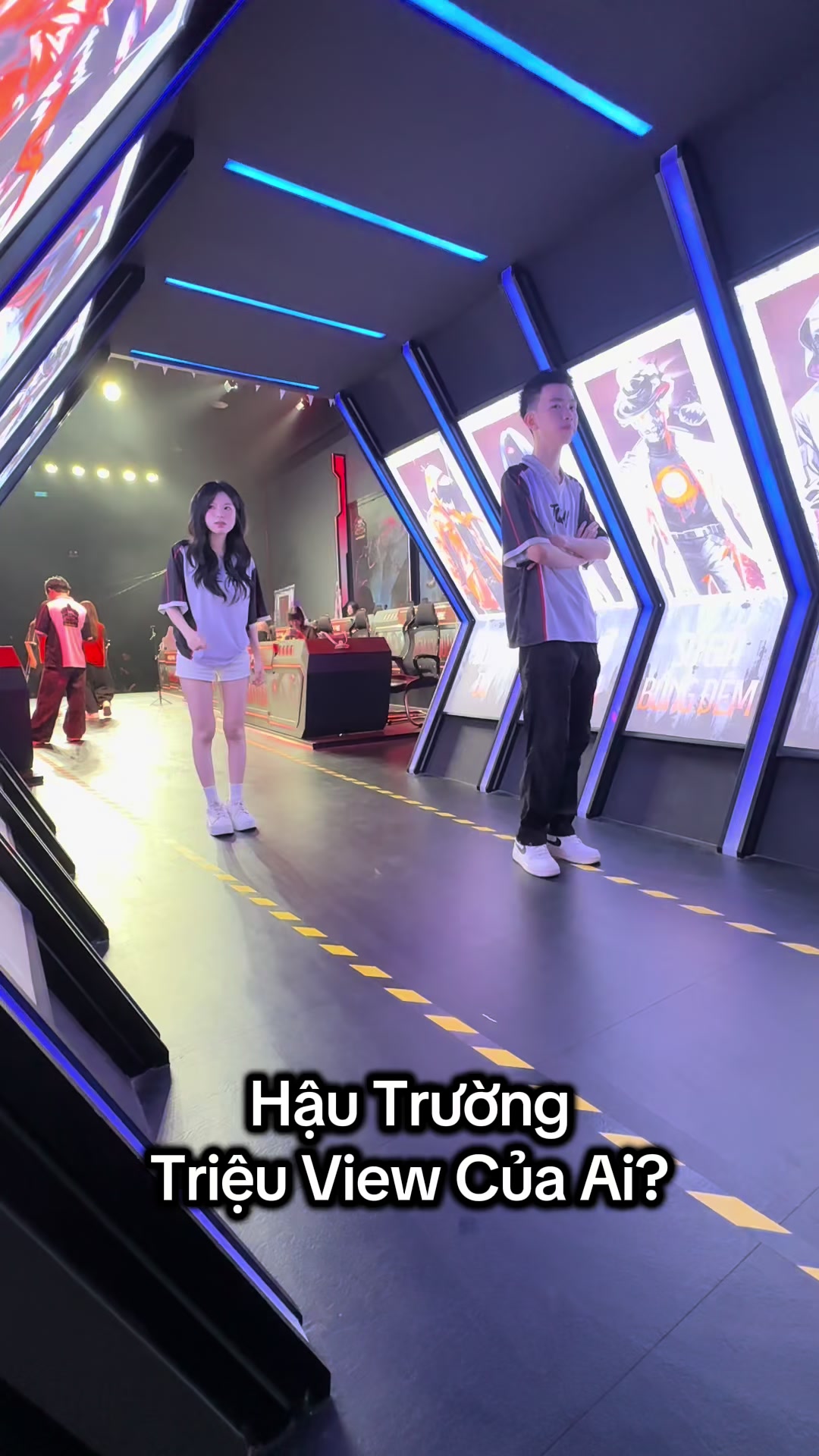 @H&ugrave;ng Cam Đ&acirc;y N&egrave;