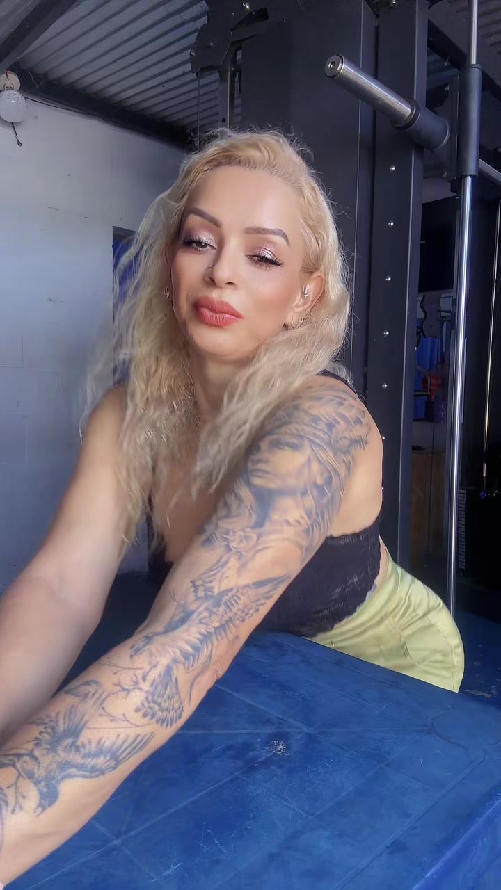 @Juanitabox