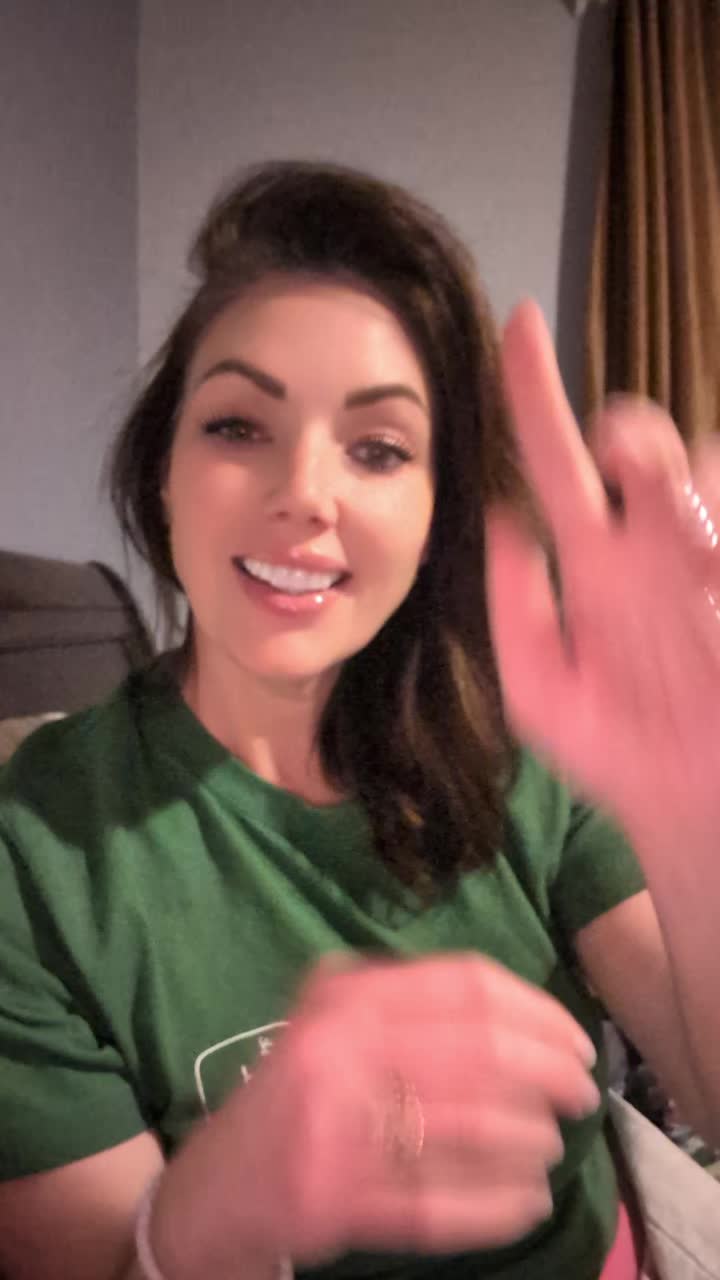 @ShannaSigns