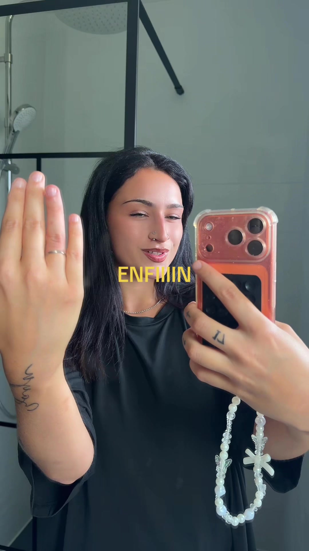 @C L A R Y