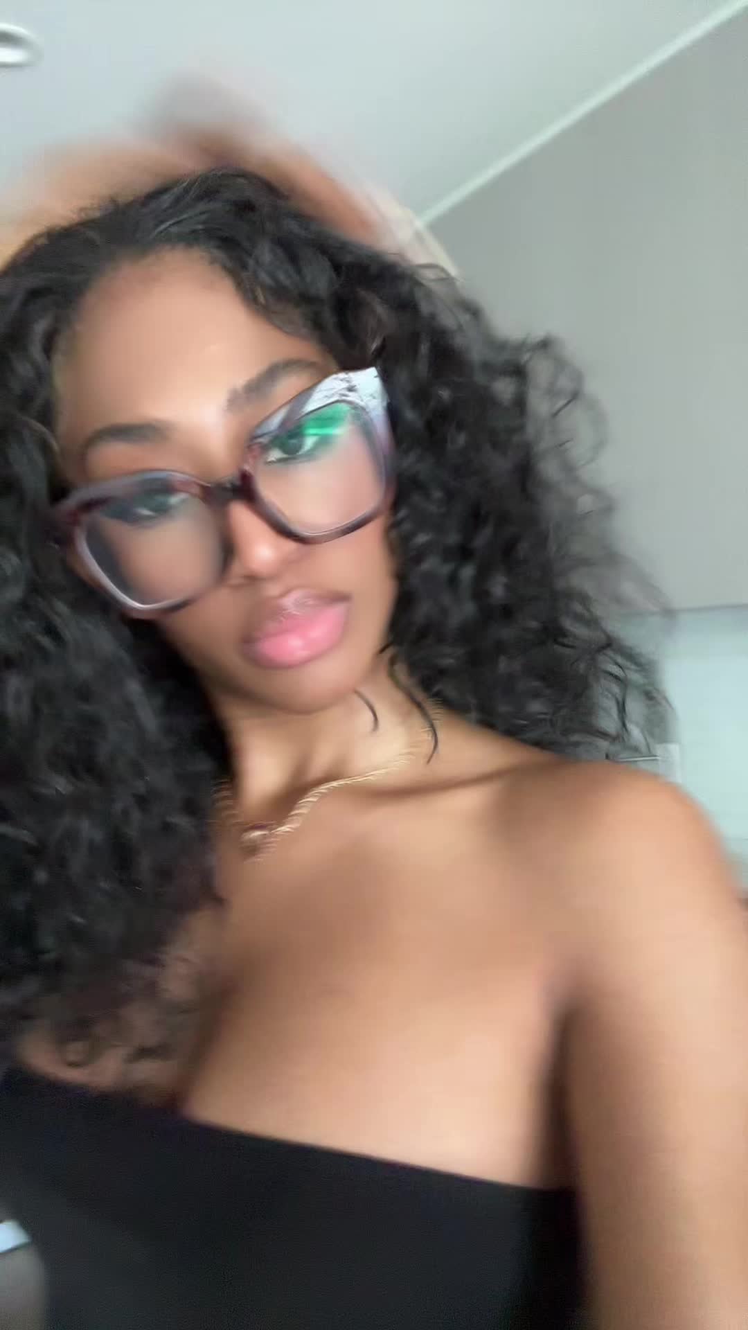 @miss dgaf