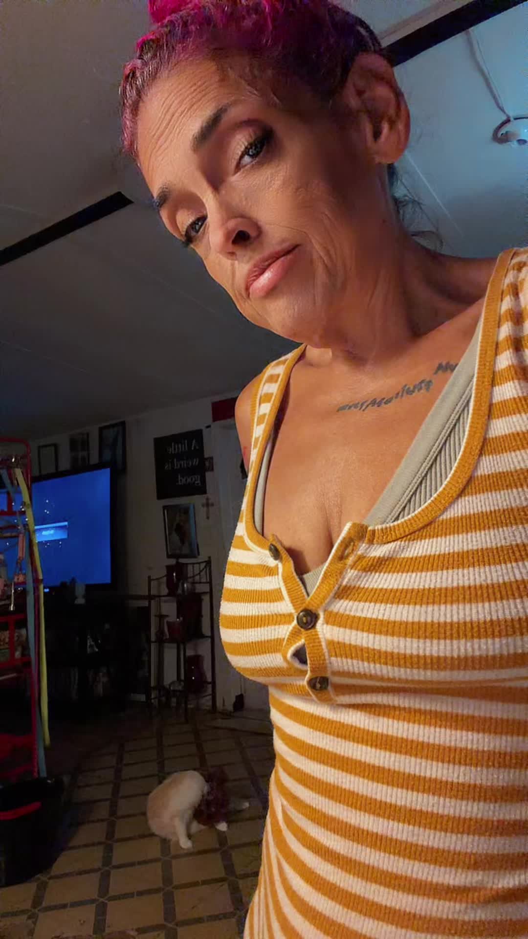 @Teresacrazysales