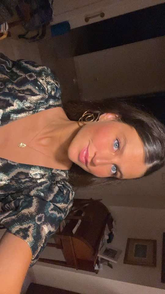 @reyesacosta23