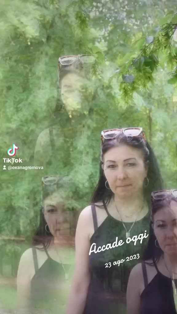 @Oxana Gromovaoxi