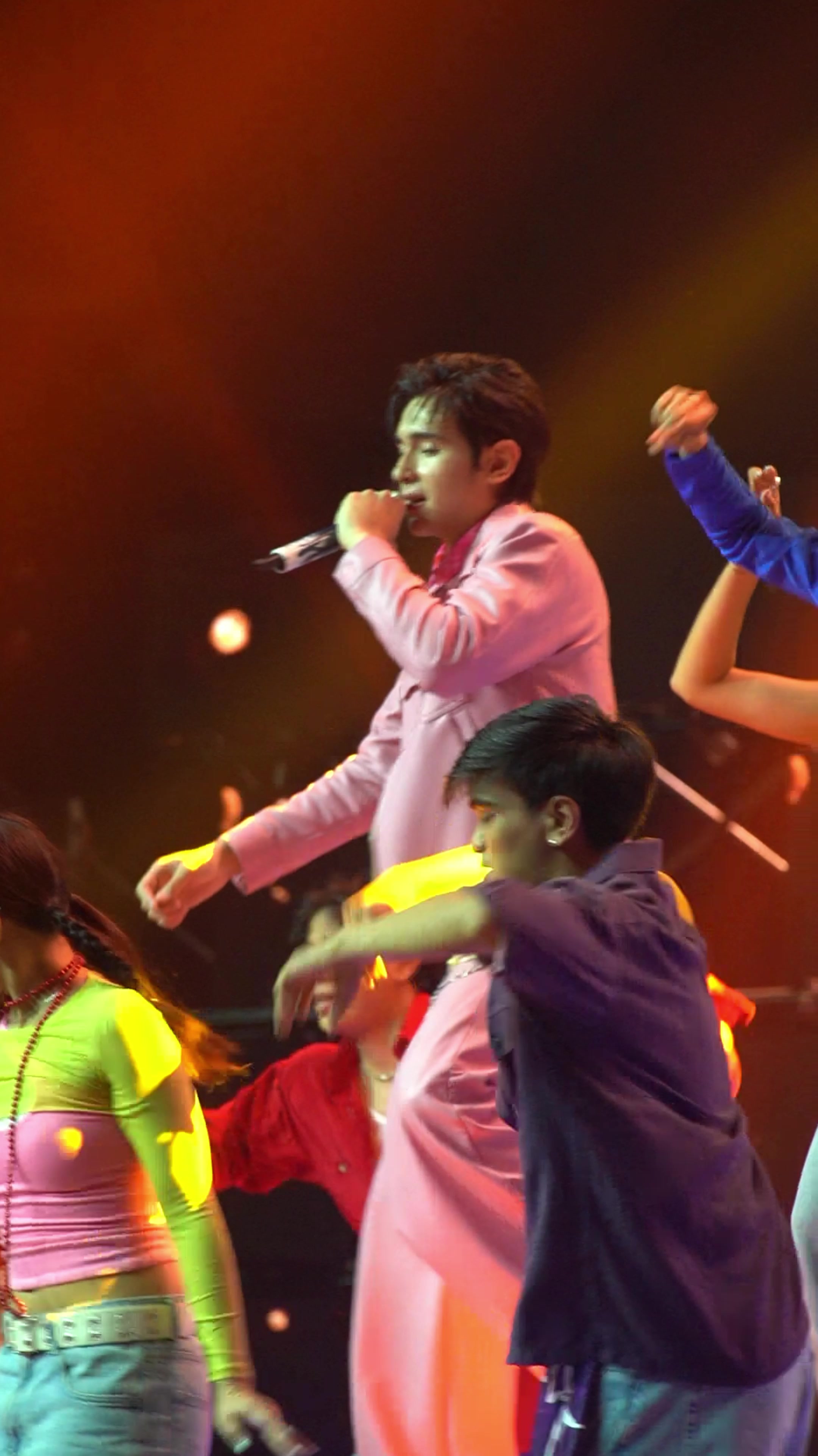 @Sparkle GMA Artist Center