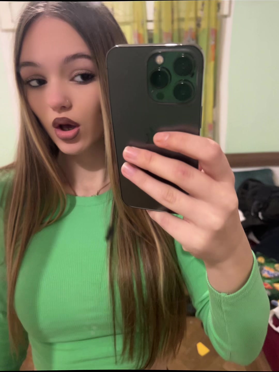 @🙃