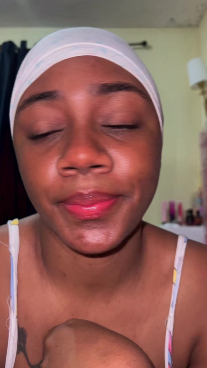 @laqueenugc