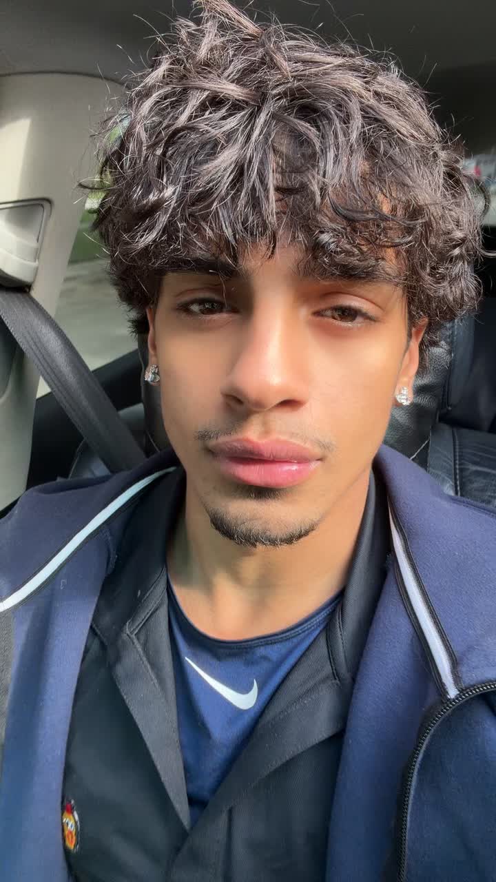 @Ja4️⃣