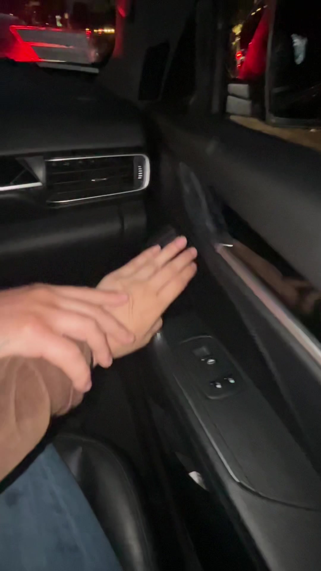 @Nina