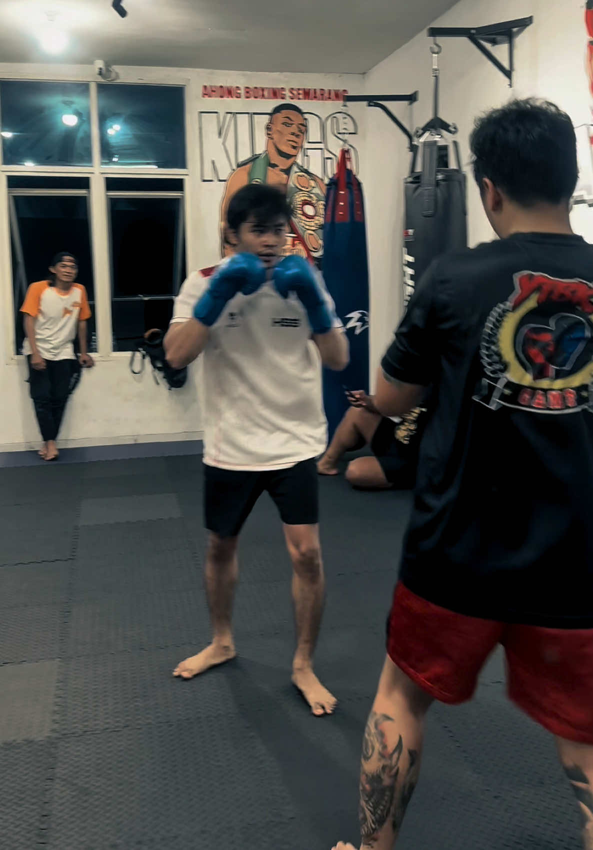 @Ahong Boxing