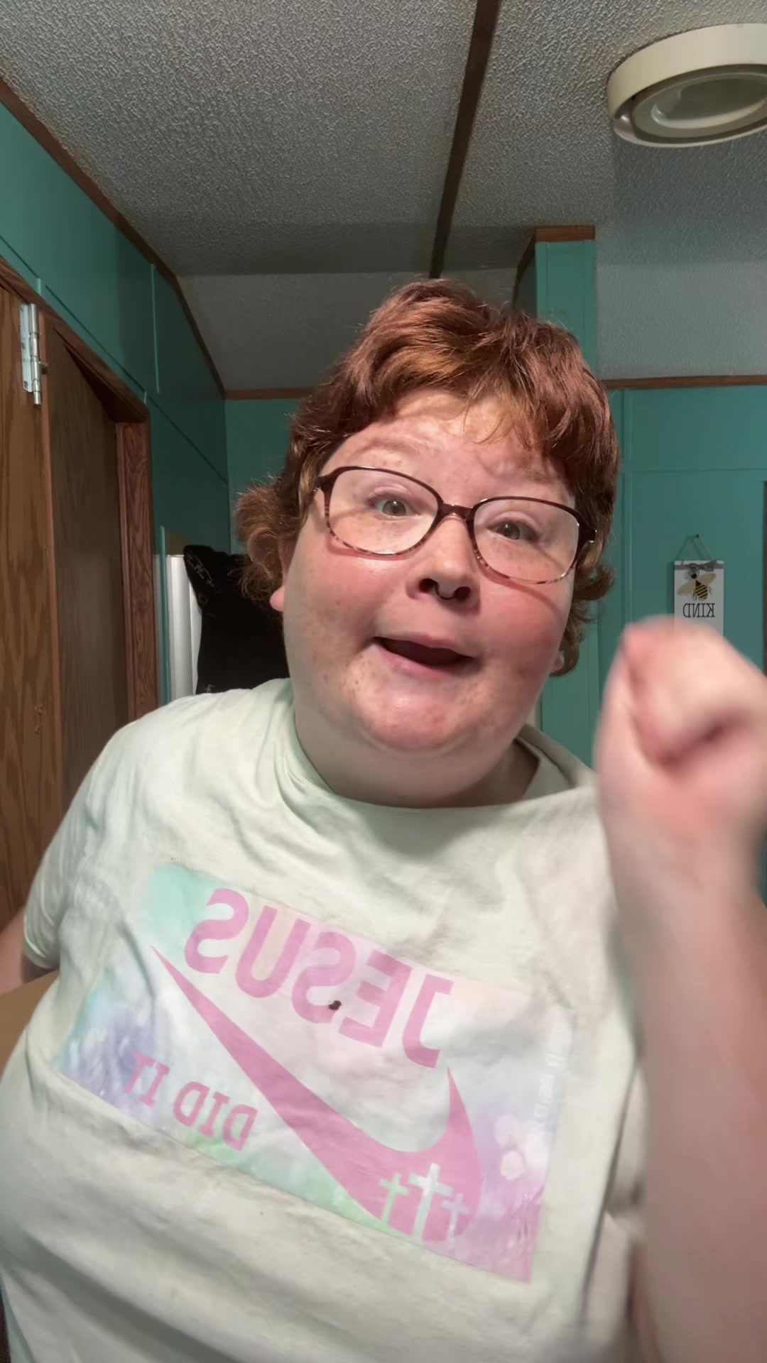 @Lacie