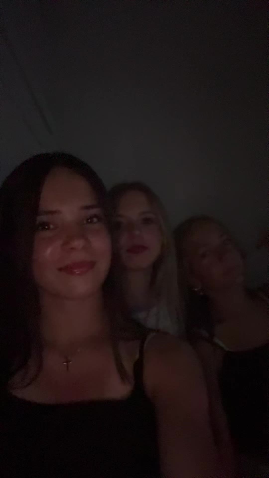 @avery saari