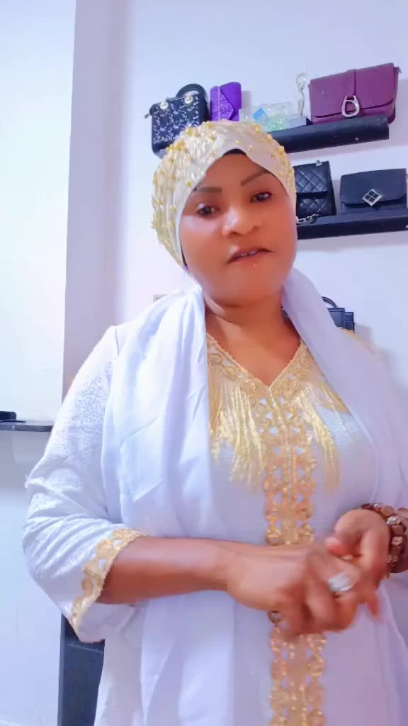 @reine m&egrave;re de Guin&eacute;e