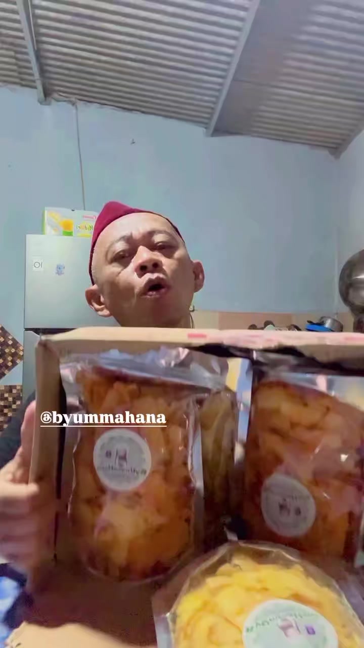 @ByUmmaHana