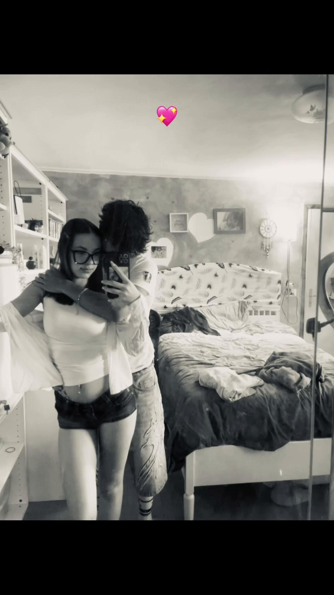 @𝓷𝓲𝓬𝓸𝓵𝓮