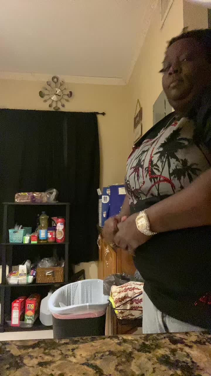 @bri2funny!