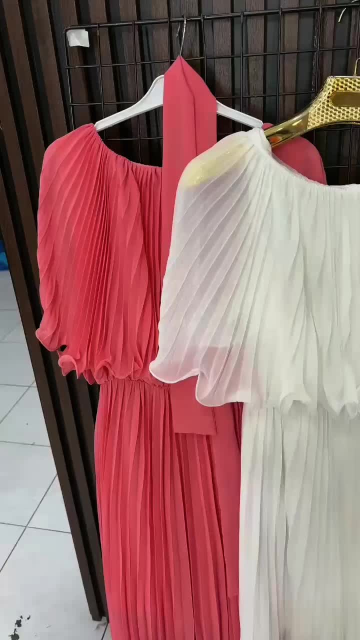 @Linacollection16_