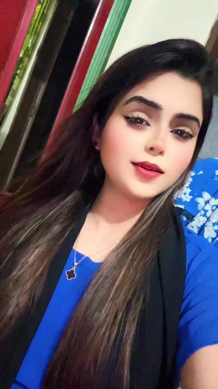 @মিস গোলাপি