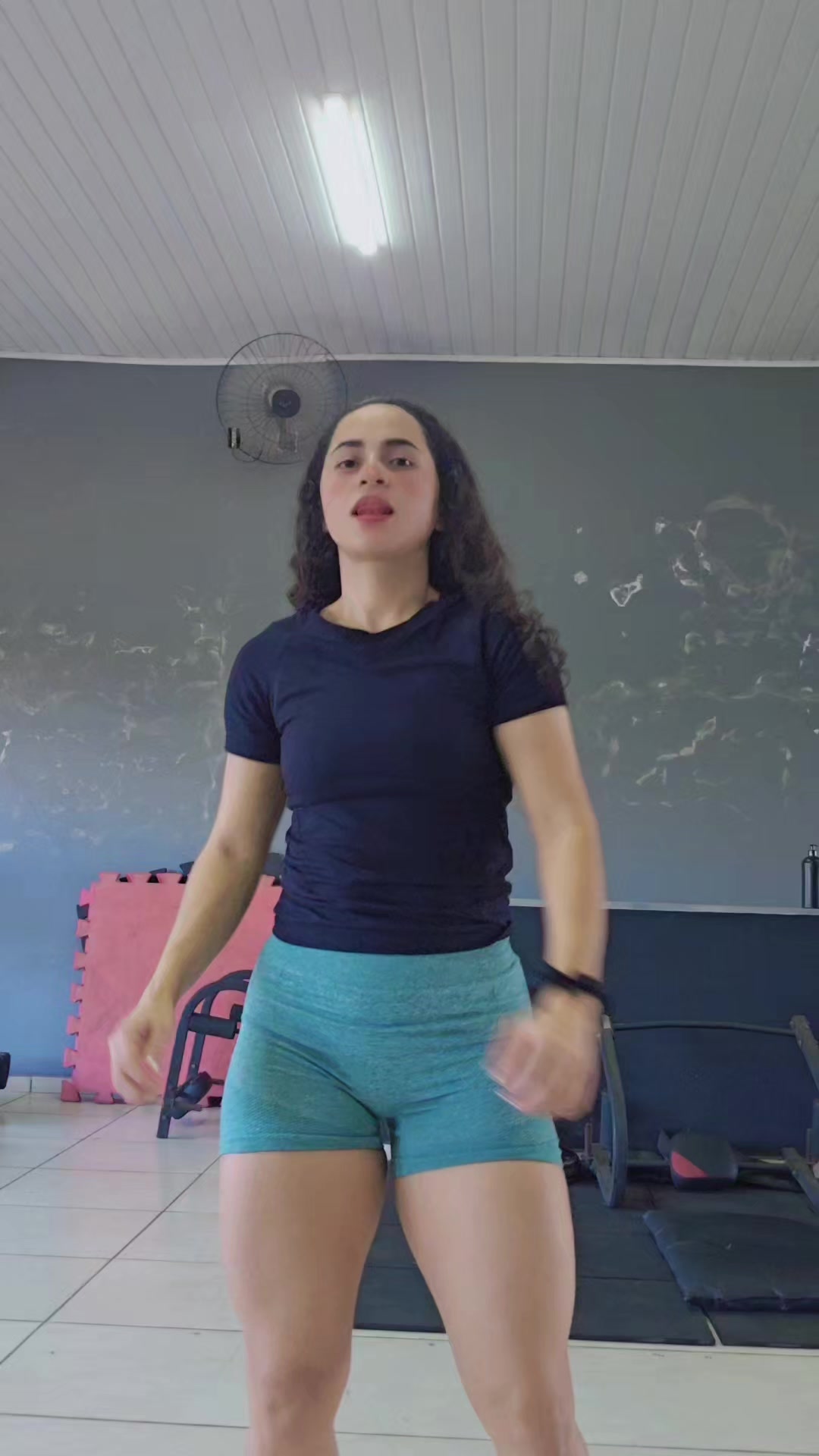 @Alessandra Marques