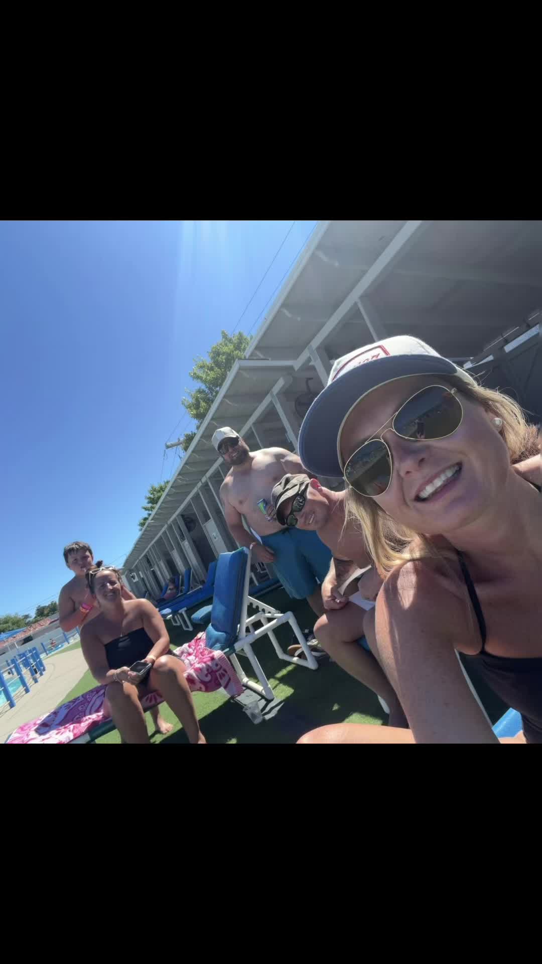 @newenglandmomsshelandkel