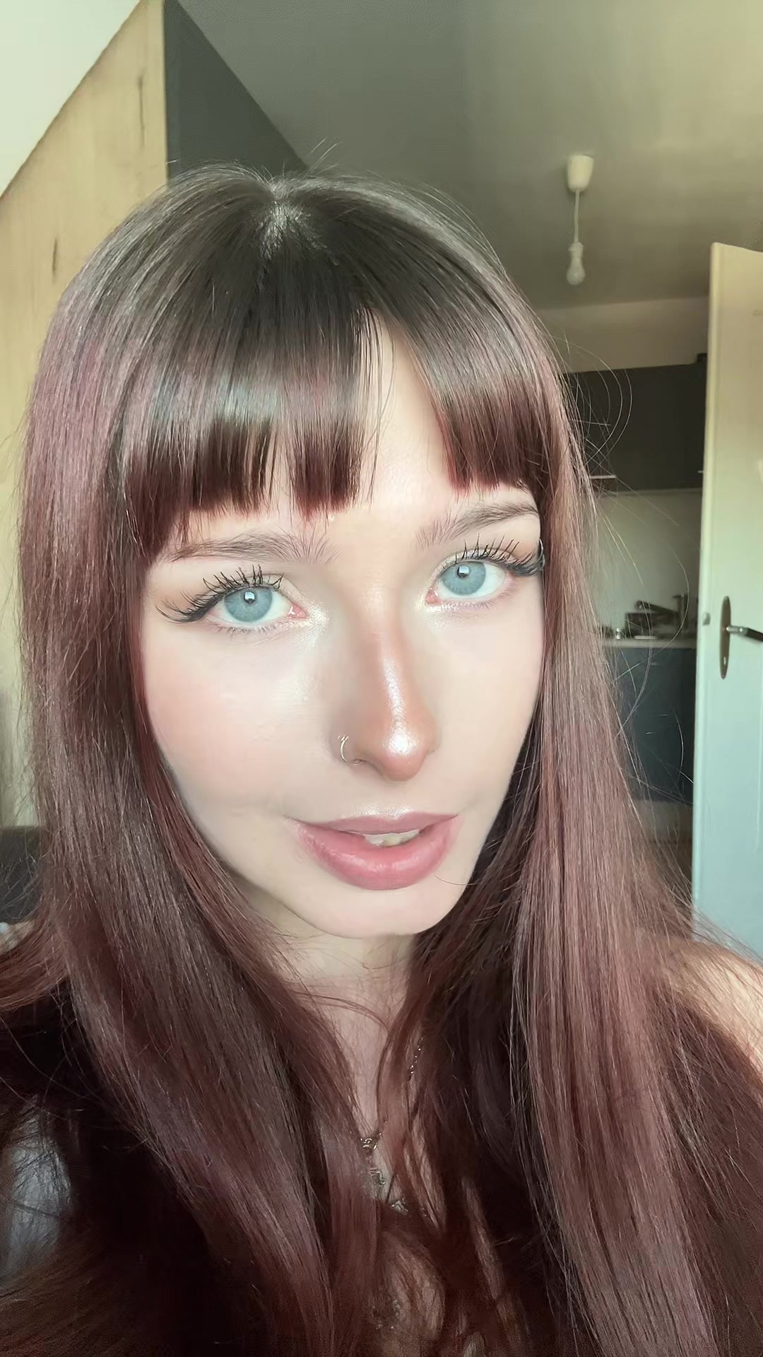 @‧₊˚✧VIV✧˚₊‧