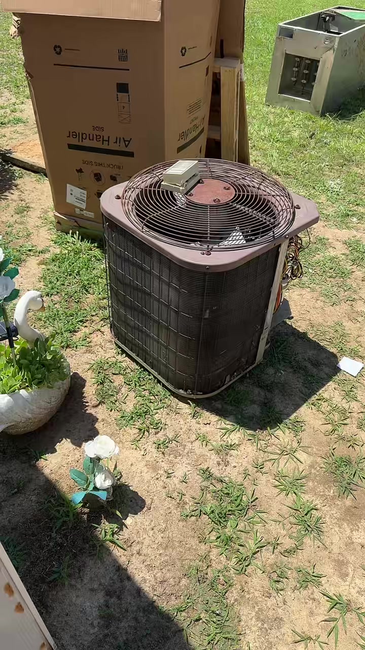 @Jwhite outdoors