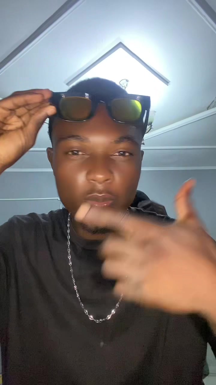 @𝔼𝕕𝕖𝕟 𝕖𝕩𝕒𝕦 ✰