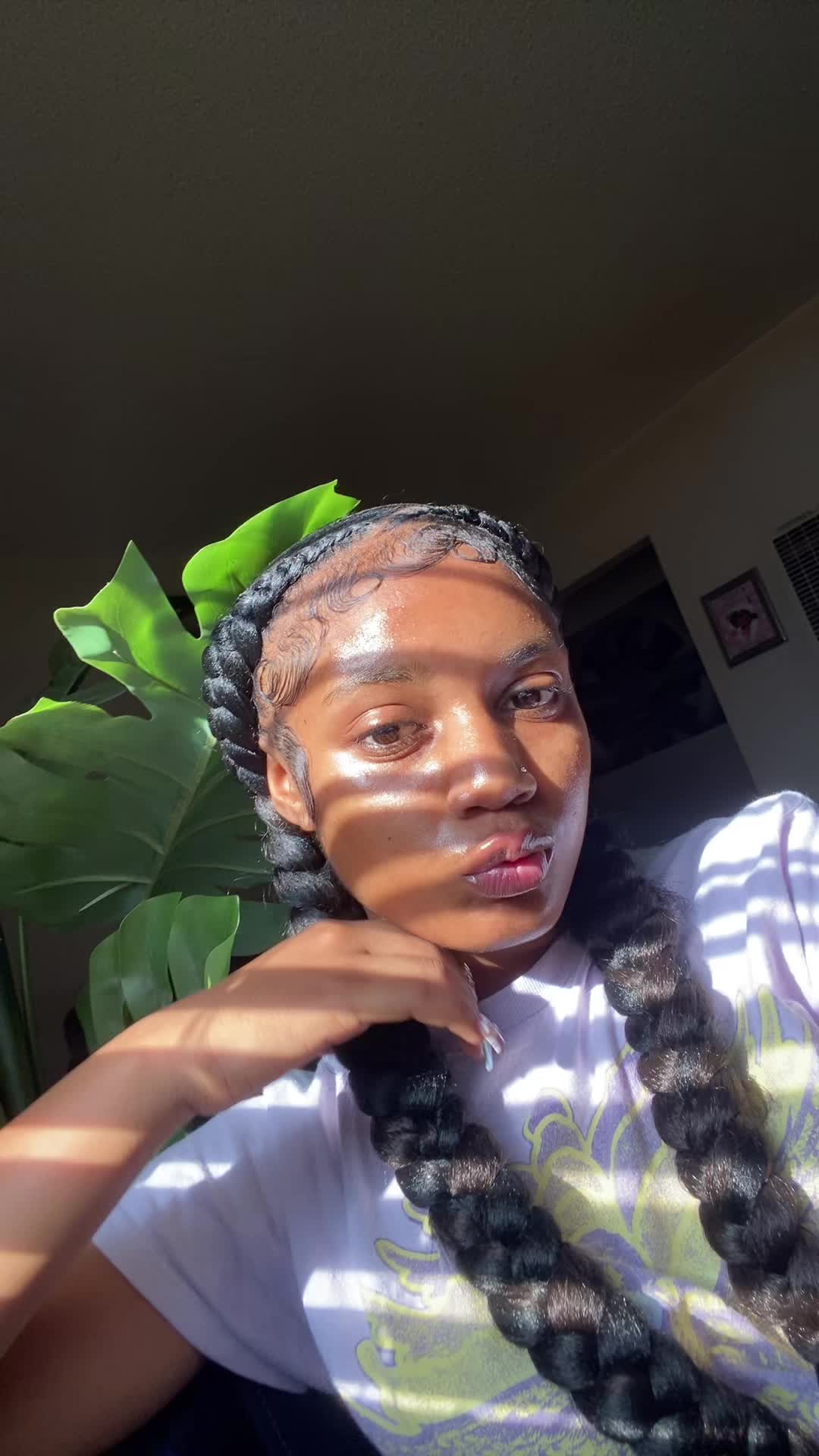 @👸