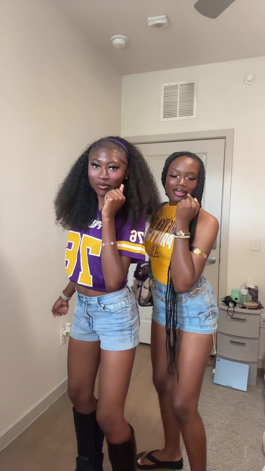 @9jakidShayron