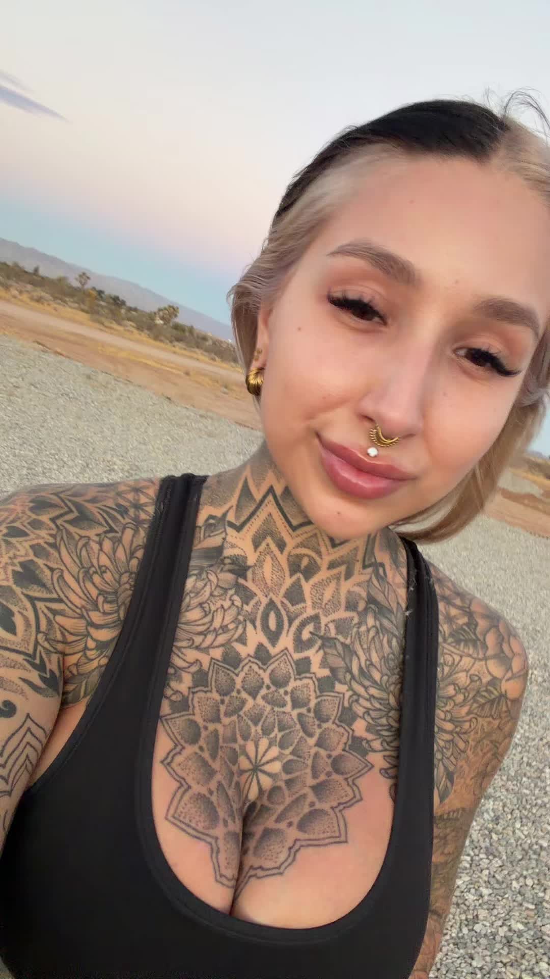 @Split_tongue_bri