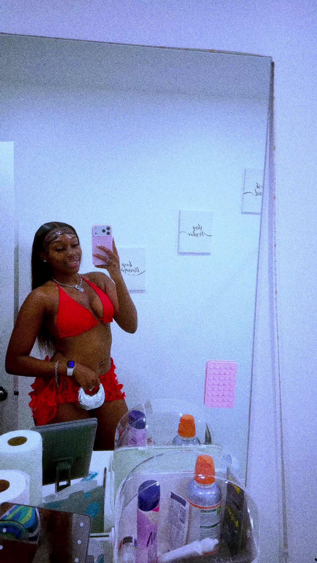 @KMonae🫧