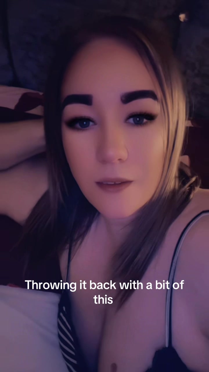 @KB 💋💫