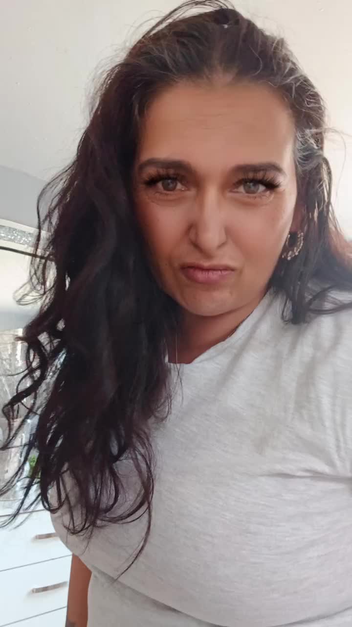 @Martina🙃😃🤪Hölá🥰