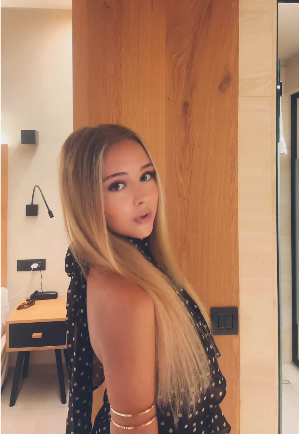 @jade