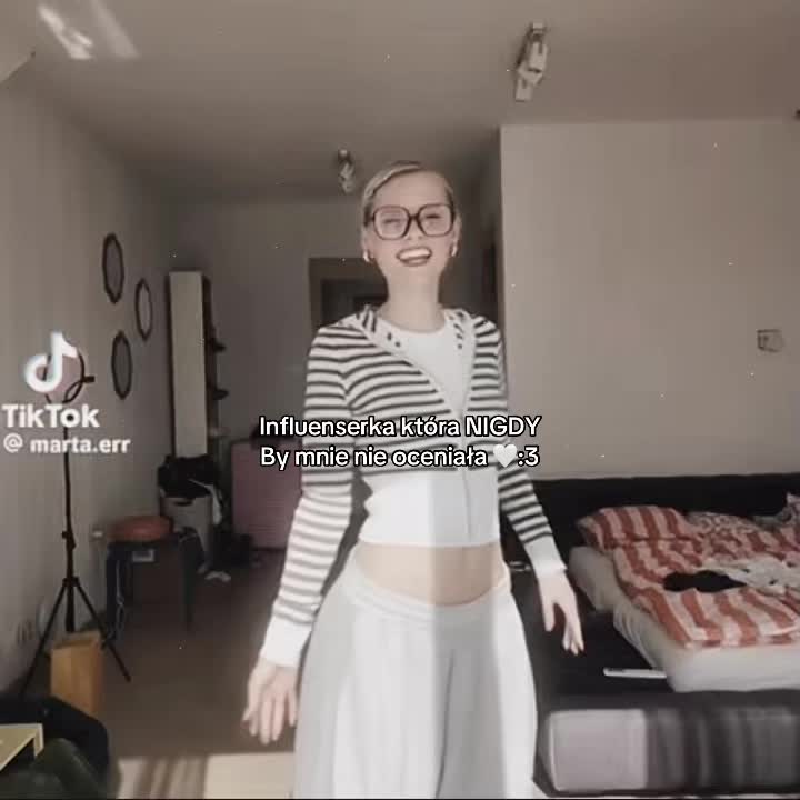 @ℳ𝒶𝓇𝓉𝓊𝓈🤍<33