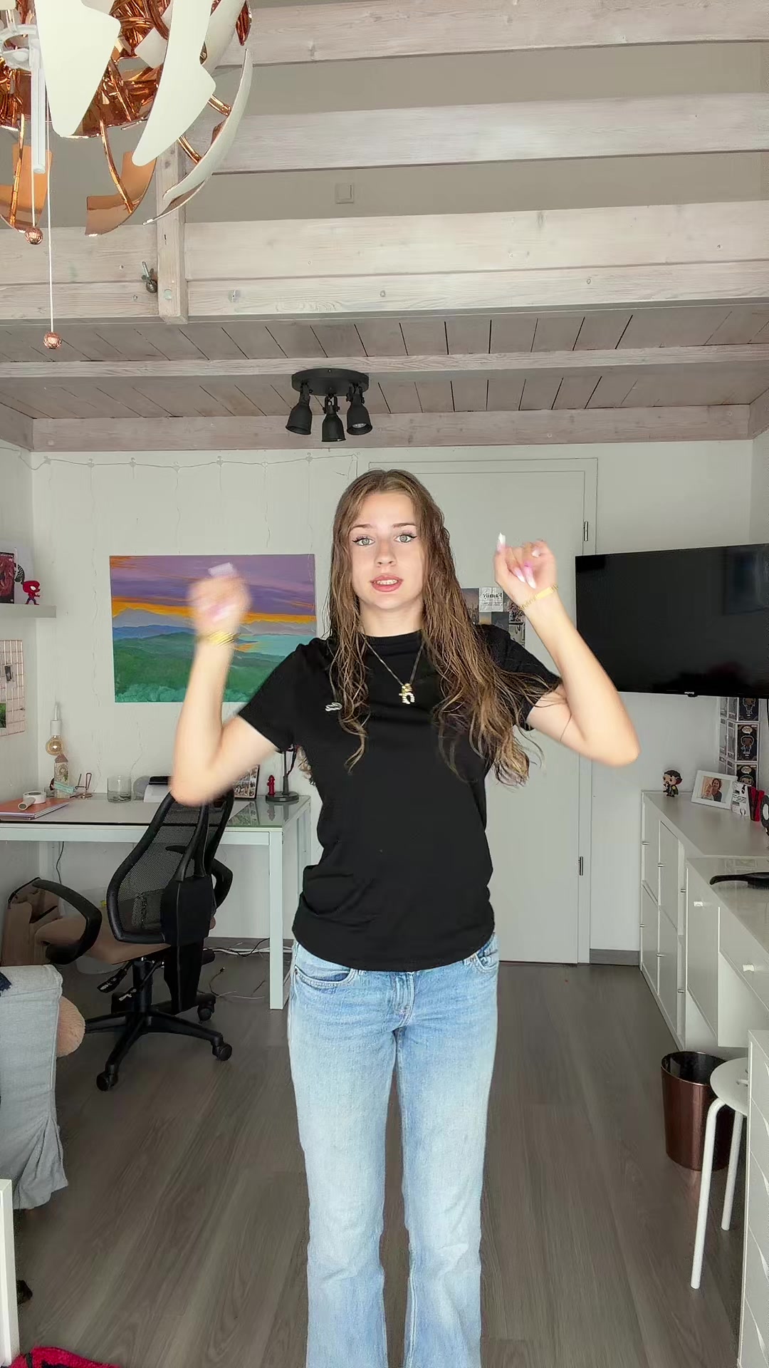 @𝑳𝑼𝑰𝑺𝑨