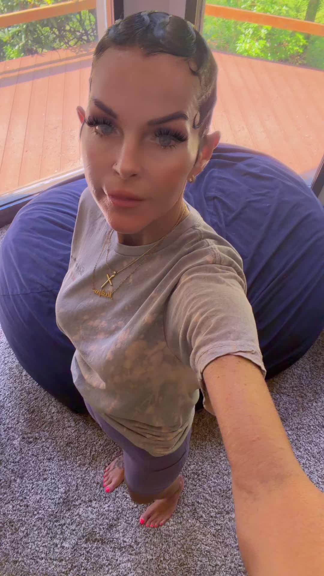 @jalynn2424