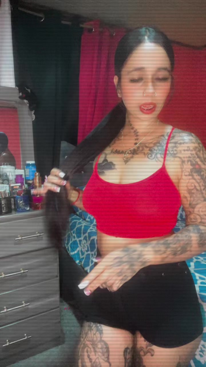 @Annabella🖤😉😈✨