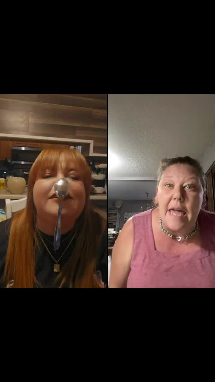 @AuntieLaLa
