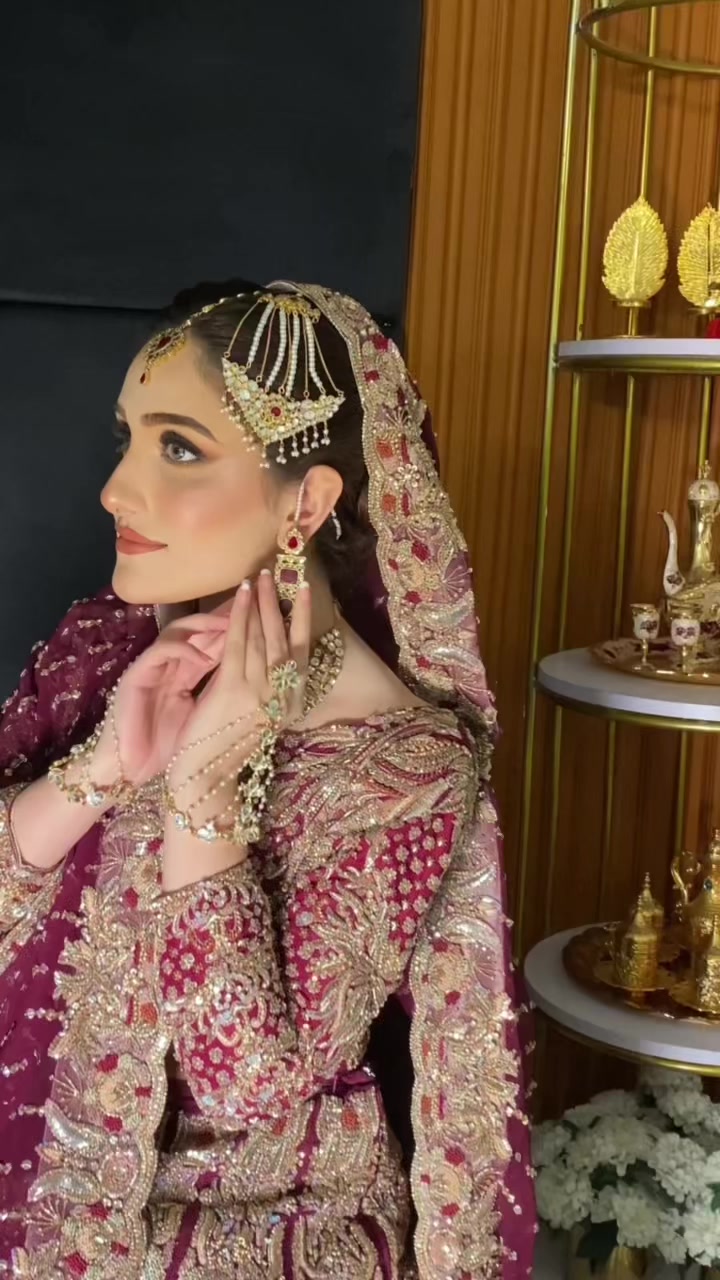 @AqsaDanishSalonandSpa