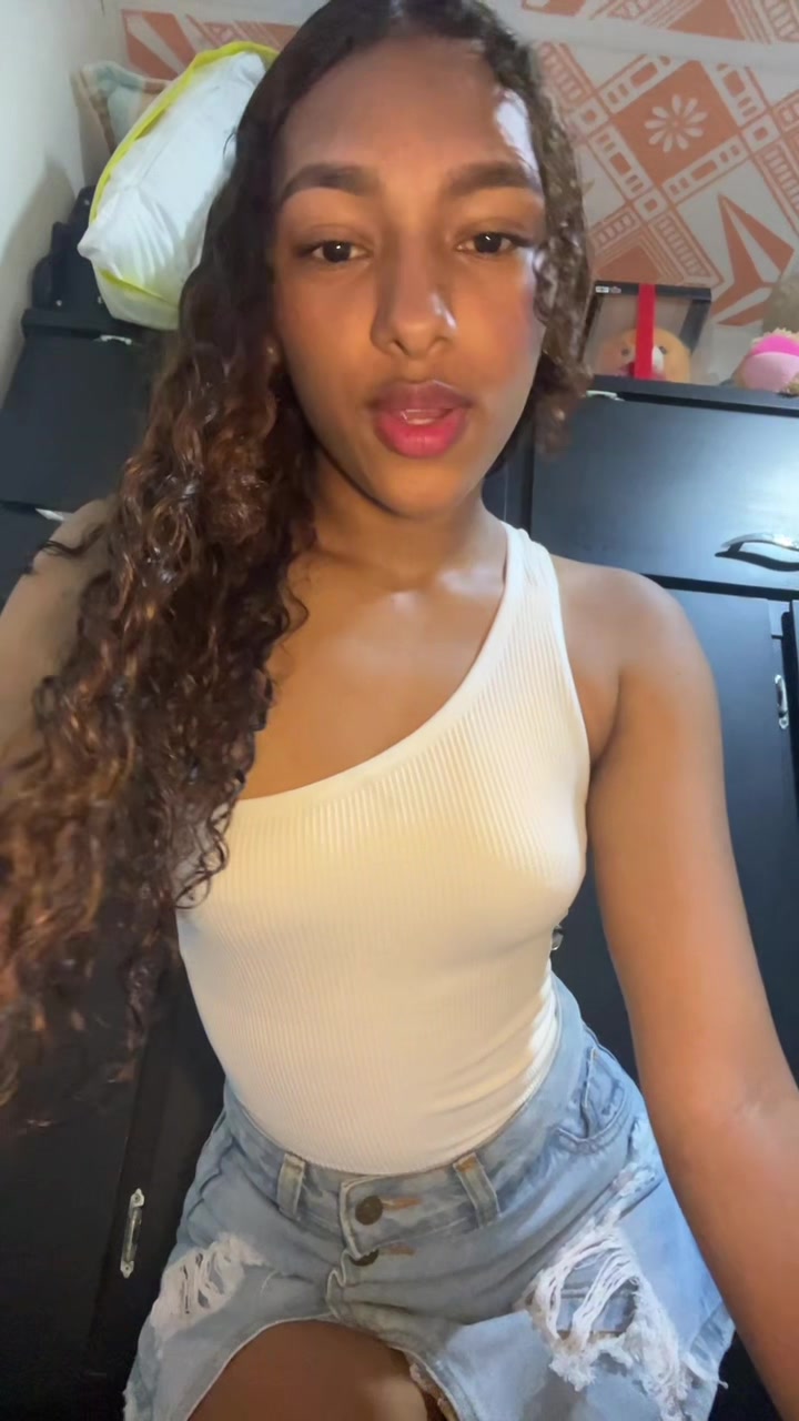 @🦋
