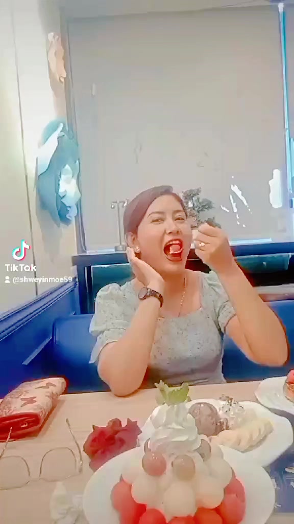 @Soe Moh Moh Khaing 6.6 M